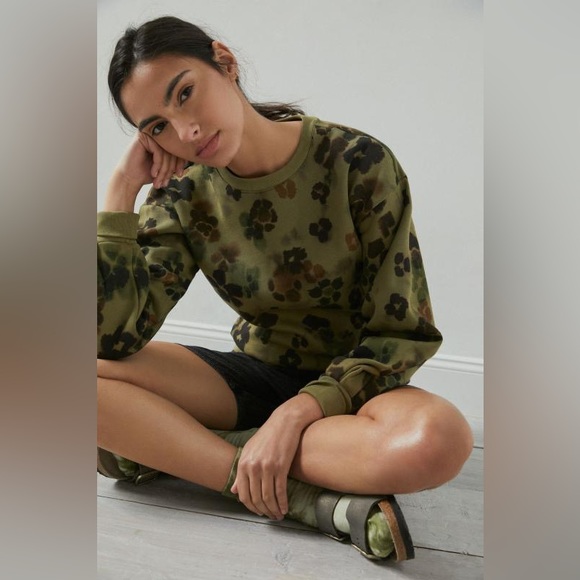Scotch & Soda Tops - Scotch & Soda Forest Floral Sweatshirt Medium Olive Green